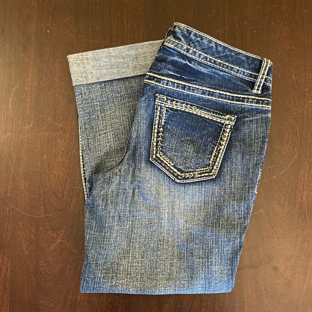 NWOT Maurices Destructed Boyfriend Jean